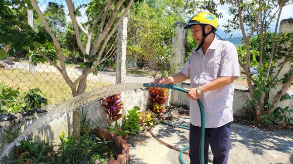 Vụ 'Trung tâm nước sạch cấp nước đục': Cam kết không để tái diễn ảnh 2