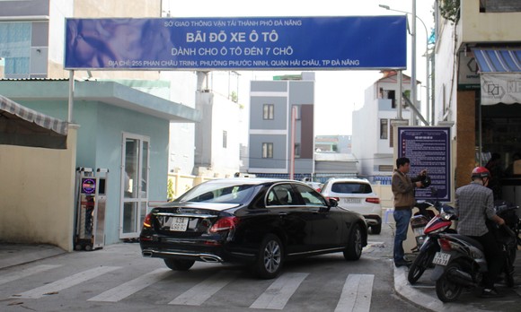 Bắt đầu thu phí bãi giữ xe thông minh đầu tiên tại Đà Nẵng ảnh 10