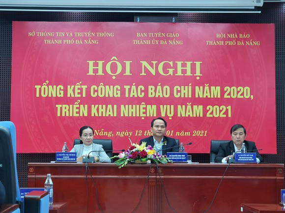 Đà Nẵng tập trung tuyên truyền năm 2021 là năm khôi phục tăng trưởng và đẩy mạnh phát triển kinh tế ảnh 2