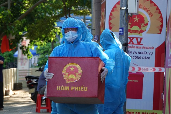 Đà Nẵng: Đảm bảo công tác bầu cử diễn ra an toàn, hiệu quả ảnh 6
