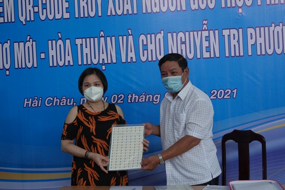 Quận Hải Châu: Kiểm soát nguồn gốc sản phẩm bằng tem QR Code ảnh 3