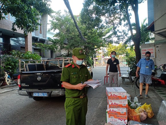 Đà Nẵng: Tổ phòng chống Covid-19 cộng đồng lập app đi chợ giúp dân ảnh 3