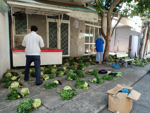 Đà Nẵng: Tổ phòng chống Covid-19 cộng đồng lập app đi chợ giúp dân ảnh 4