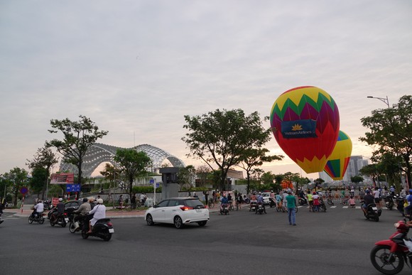 Nhộn nhịp lễ hội khinh khí cầu ở Đà Nẵng ảnh 3