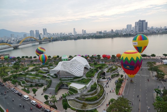 Xây dựng Đà Nẵng trở thành điểm đến mang tầm thế giới - Bài 1: Dồn sức làm mới sản phẩm ảnh 3