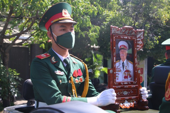 Lễ truy điệu và an táng Anh hùng Lực lượng vũ trang Kostas Sarantidis - Nguyễn Văn Lập tại TP Đà Nẵng ảnh 6