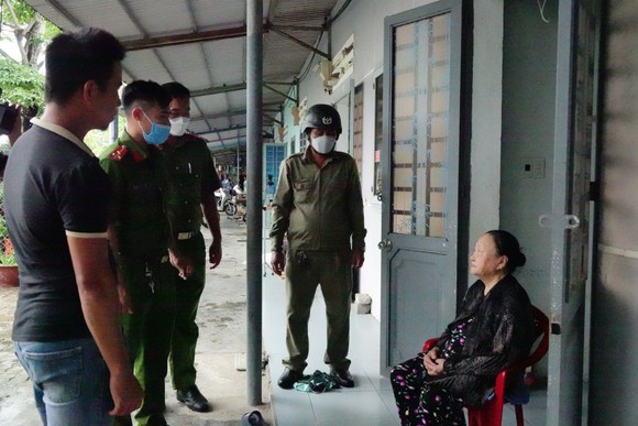 Đà Nẵng cấp tập chằng chống nhà cửa chạy bão Noru ảnh 2