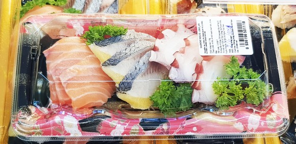 Satramart Siêu thị Sài Gòn đưa vào hoạt động quầy sushi tự chọn ảnh 1