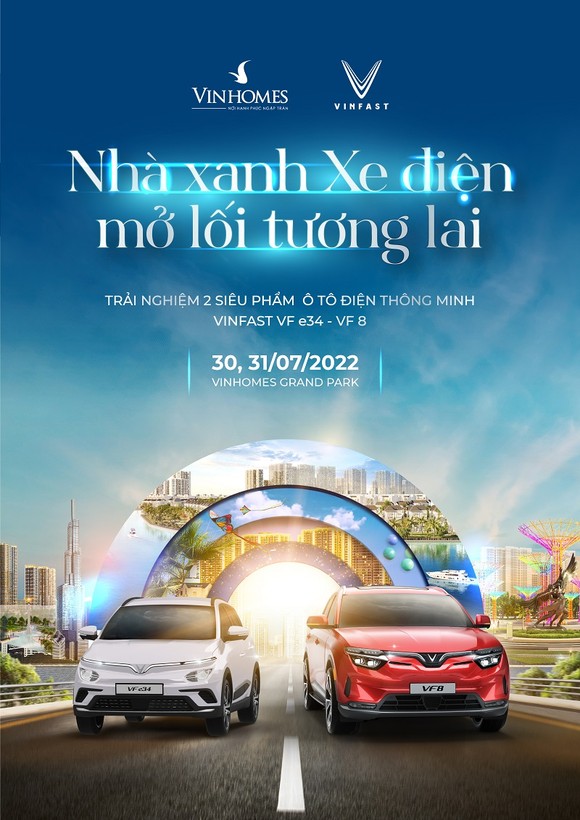 Người dân TPHCM háo hức chờ cơ hội lái thử ô tô điện VinFast ảnh 1