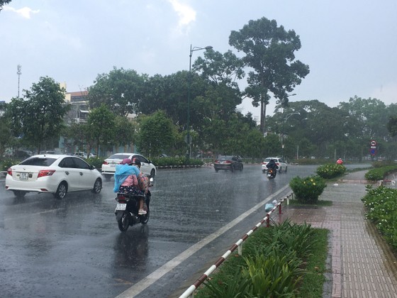 TPHCM có mưa nhiều nơi vào 2 ngày cuối tuần