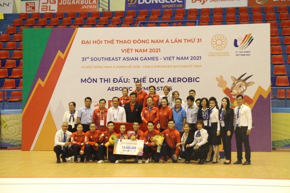 Đội tuyển aerobic Việt Nam có một kỳ đại hội thành công với 3 HCV và 2 HCB. Ảnh: NGUYỄN ANH