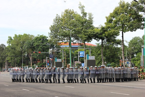 Bình Phước: Thành lập Trung đoàn Cảnh sát cơ động dự bị chiến đấu ảnh 3