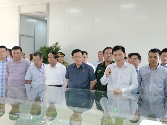 Chủ tịch Quốc hội Vương Đình Huệ kiểm tra tiến độ dự án Sân bay Long Thành ảnh 1