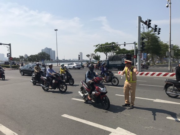 Đà Nẵng ra quân tổng kiểm soát các phương tiện giao thông đường bộ ảnh 3