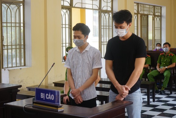 Hai đối tượng cướp ngân hàng ở Quảng Nam lãnh 19 năm tù ảnh 1