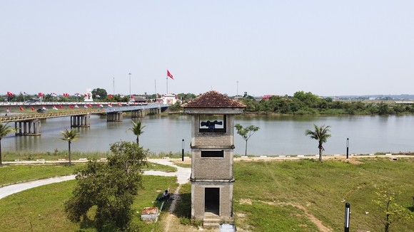 Nhớ ngày thống nhất đất nước, trở lại khu Di tích lịch sử Quốc gia đặc biệt Đôi bờ Hiền Lương-Bến Hải ảnh 10