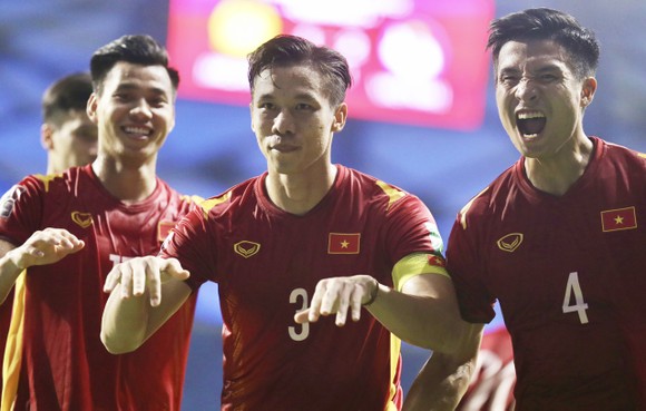Chiến thắng của Đội tuyển Việt Nam làm nức lòng người hâm mộ. Ảnh: KHƯƠNG DUY