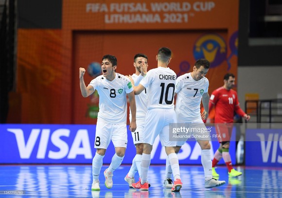 Futsal World Cup 2021: ‘Mưa bàn thắng’ ở trận derby châu Á ảnh 1