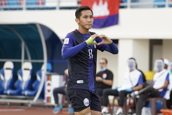 Campuchia lột xác thế nào ở AFF Cup 2020? ảnh 1