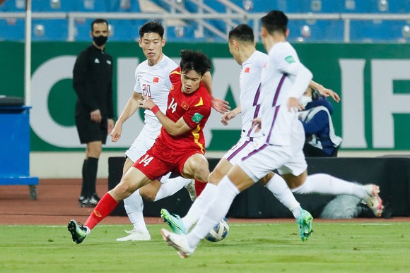 Bóng đá Việt Nam mở đầu năm Nhâm Dần bằng chiến thắng lịch sử ảnh 2