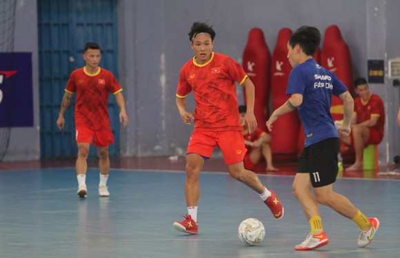 Futsal Việt Nam lo giành vé dự châu Á trước khi nghĩ đến SEA Games 31 ảnh 1