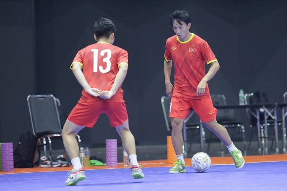 Futsal Việt Nam gia nhập ‘bong bóng’, họp liên tục để chốt danh sách dự AFF Cup ảnh 1