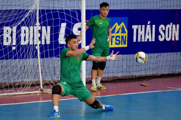 Kỳ SEA Games đầu tiên của Quả bóng Vàng futsal Hồ Văn Ý ảnh 1