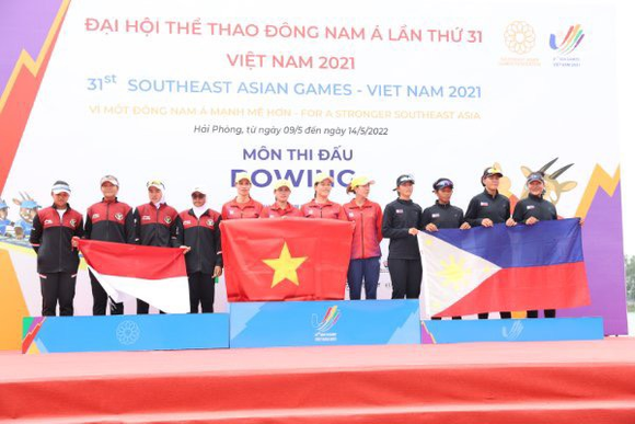 Rowing Việt Nam mang về 2 tấm huy chương vàng đầu tiên ảnh 1