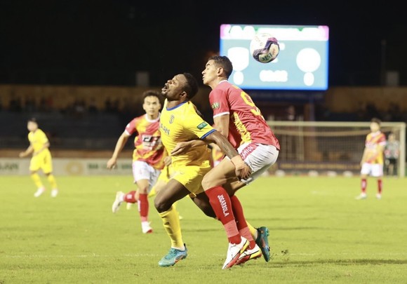 Vòng 11 V-League 2022: SLNA chia điểm với Thanh Hóa ảnh 1