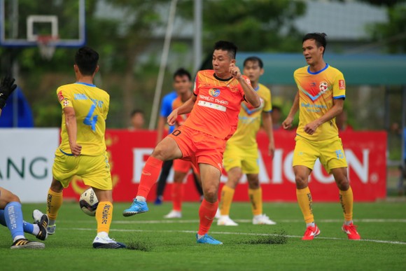 Đạt Tín sớm vô địch SPL-S4, đại gia Nghiêm Phạm Holdings phải đá ‘chung kết ngược’ ảnh 2