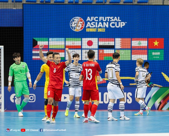 HLV của tuyển futsal Việt Nam: Saudi Arabia là đội bóng lớn khi đánh bại Nhật Bản ảnh 1