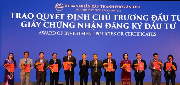 Thủ tướng Nguyễn Xuân Phúc: Chính quyền Cần Thơ cần phát huy tinh thần “dám nghĩ dám làm” ảnh 2