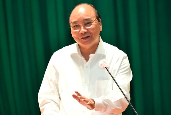 Chủ tịch nước Nguyễn Xuân Phúc: Sớm có tuyến cao tốc xuyên biên giới, giúp huyện Hóc Môn và Củ Chi đột phá phát triển ảnh 3