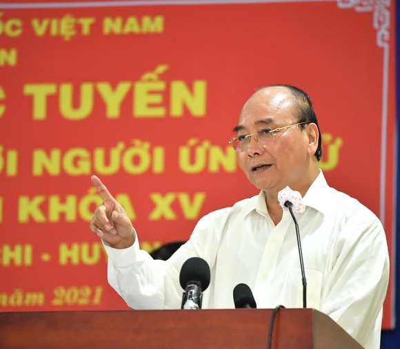 Chủ tịch nước Nguyễn Xuân Phúc: TPHCM muốn 'đại bàng' đến 'làm tổ' thì phải tạo thuận lợi cho nhà đầu tư  ​ ảnh 1