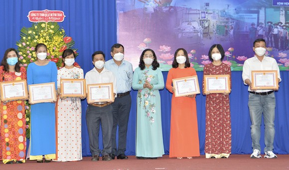 Củ Chi tôn vinh lực lượng tuyến đầu phòng chống dịch Covid-19 ảnh 3