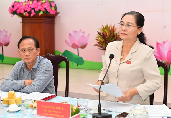 Chủ tịch HĐND TPHCM Nguyễn Thị Lệ giám sát vấn đề cử tri phản ánh qua tin nhắn, fanpage ảnh 2