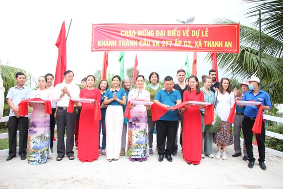 Khánh thành thêm hai cây cầu hữu nghị 'Việt Kiều' ở Cần Thơ ảnh 1