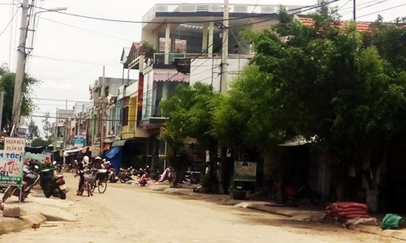 Truy tố 4 cán bộ huyện lợi dụng chức vụ chiếm đoạt tiền ngân sách ảnh 1