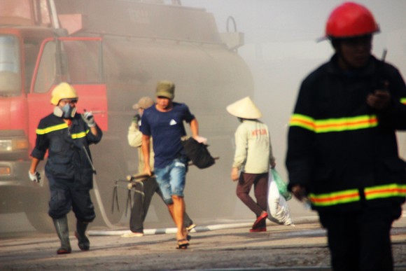 Lại xảy ra cháy tại khu công nghiệp Phú Tài, Bình Định ảnh 2