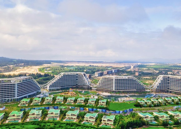 Quy Nhơn khai trương khách sạn dài gần 1km, sức chứa 3.500 khách ảnh 3