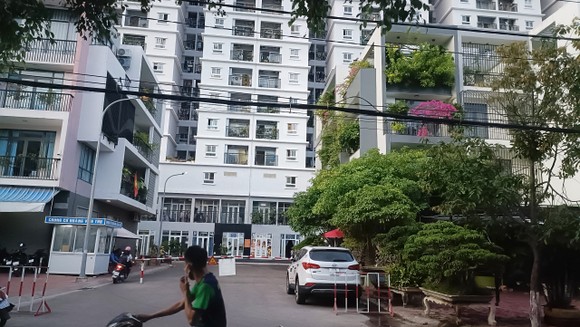 Người phụ nữ rơi từ tầng 15 tòa chung cư TP Quy Nhơn tử vong tại chỗ ảnh 2