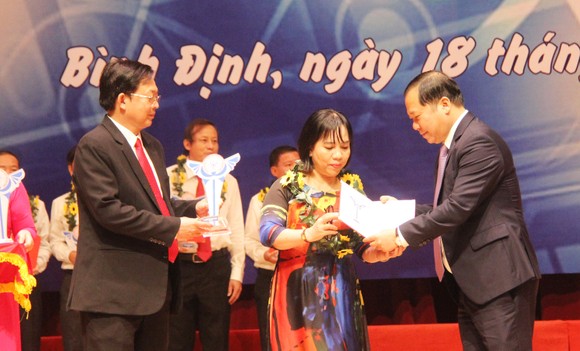Bình Định làm khác để tôn vinh các trí thức tiêu biểu ảnh 3