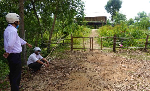 Hàng loạt dấu hiệu sai phạm đất đai ở Vĩnh Thạnh, Bình Định ảnh 1