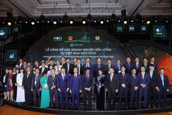 Herbalife Việt Nam tiếp tục được vinh danh top các doanh nghiệp bền vững nhất Việt Nam 2020 ảnh 2