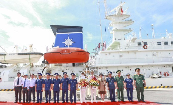 Tàu Lực lượng Bảo vệ bờ biển Nhật Bản - Kojima cập cảng Tiên Sa ảnh 2