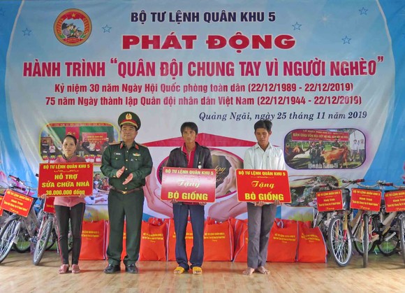 Chung tay giảm nghèo ảnh 1