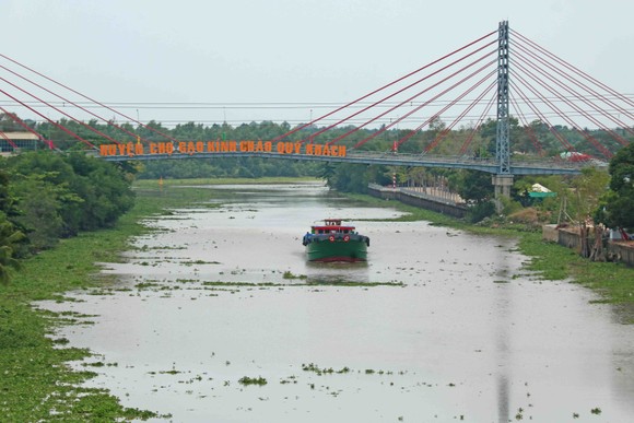 Kênh Chợ Gạo sạt lở uy hiếp cuộc sống người dân ảnh 1