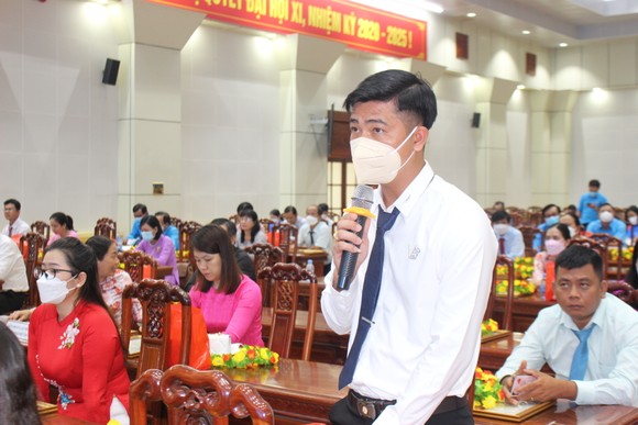 Lãnh đạo tỉnh Tiền Giang đối thoại thẳng thắn và thực chất với người lao động ảnh 1