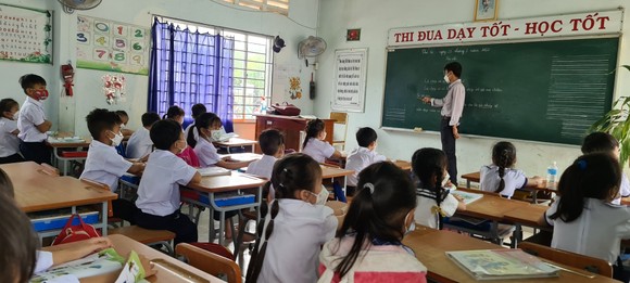 Long An:: Thiếu giáo viên dạy theo chương trình phổ thông mới ảnh 1