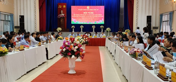 Long An đối thoại với hơn 120 doanh nghiệp trong và ngoài nước ảnh 1